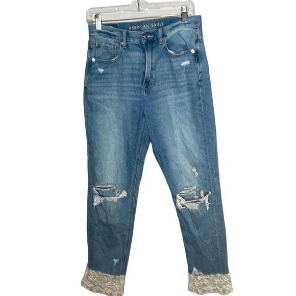 American Eagle Distressed Mom Jeans. Size 6Regular. - Picture 1 of 10